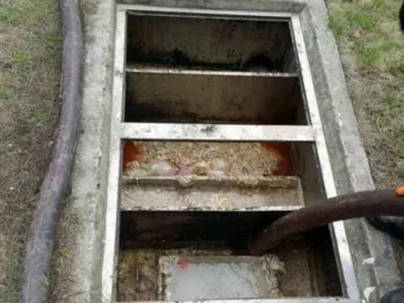 郧西隔油池清理